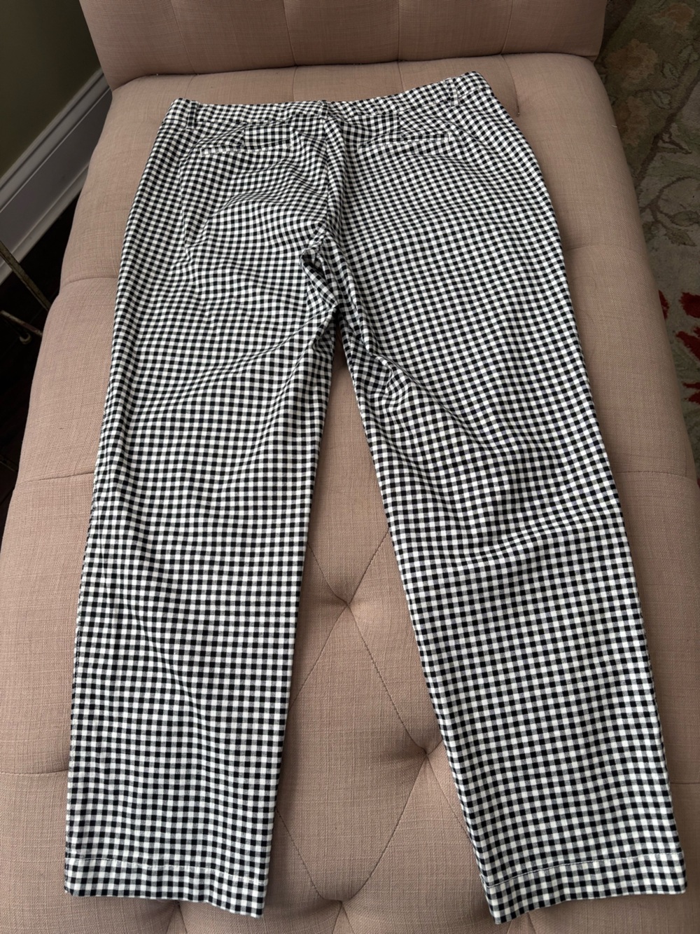 GAP Black and White Gingham Plaid Cropped Pants